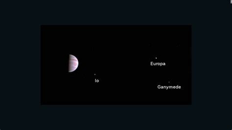 Juno Envía La Primera Imagen De Júpiter Y Sus Lunas Cnn