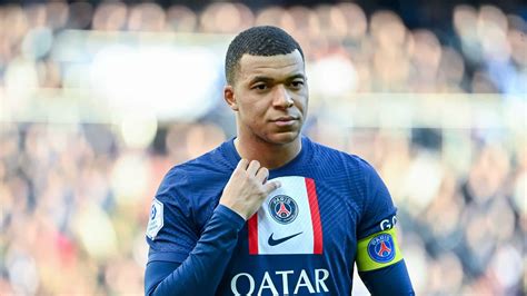 Mbappé reclama do uso da sua imagem em campanha do PSG Não é o Kylian