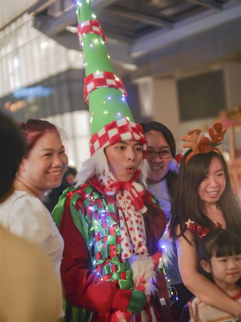 Christmas Tree Dancer Gino Tia Flickr