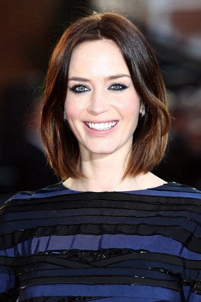 More Pics Of Emily Blunt Bob Blunt Hair Blunt Bob Hairstyles Brown