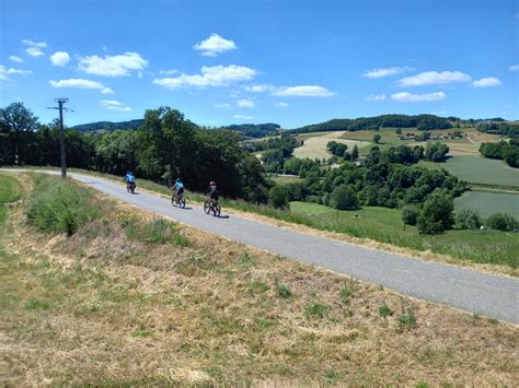 Les Plus Belles Balades V Lo Dans Les Monts Du Lyonnais