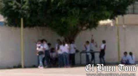 Alumno de primaria amenaza a sus compañeros con cuchillo en Jalisco