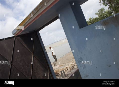 River Erosion Building Damage Hi Res Stock Photography And Images Alamy