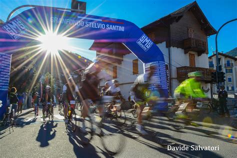 Cè un cuore che batte allunisono alla Granfondo Stelvio Santini