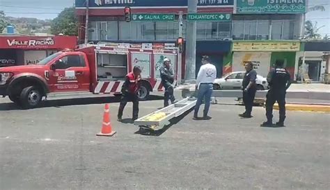 Fuertes ráfagas de viento derriban semáforo en Salina Cruz NVI Istmo