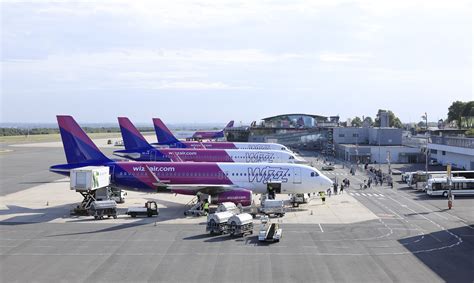 Wizz Air Stationiert Drei Luftfahrzeuge Am Dortmund Airport Wir In