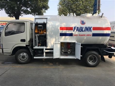 Dongfeng LPG Bobtail Tank Truck Road LPG Tanker Mounted With LPG Pump