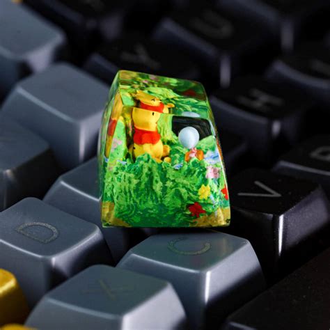 Winnie The Pooh Artisan Keycap Hirosart Keycaps Studio