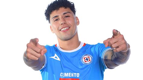 Oficial Jorge S Nchez Llega Al Cruz Azul Como Refuerzo Para El