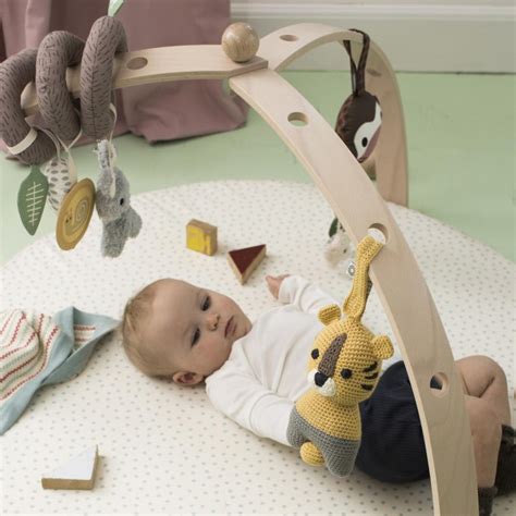 K P Franck Fischer Babyspyder Babygym Tr Natur P Babyland Se