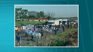 Meio Dia Paran Noroeste Moradores Fazem Protesto Na Pr Globoplay