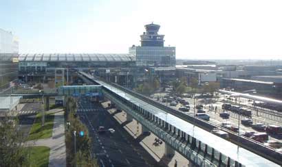 Chegadas E Partidas Dos Terminais De Aeroporto