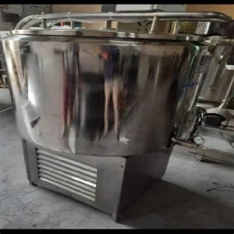 Bulk Milk Cooler Bmc 500 Ltr Manufacturer Seller In Prayagraj