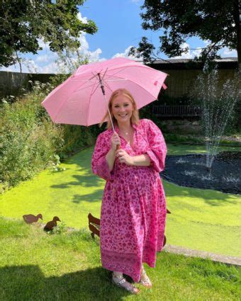 Who Is The Husband Joanna Page: Heres What We Know - Pop Creep