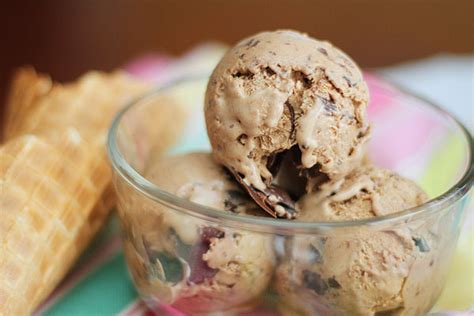 10 Ice Cream Hacks Everyone Should Know