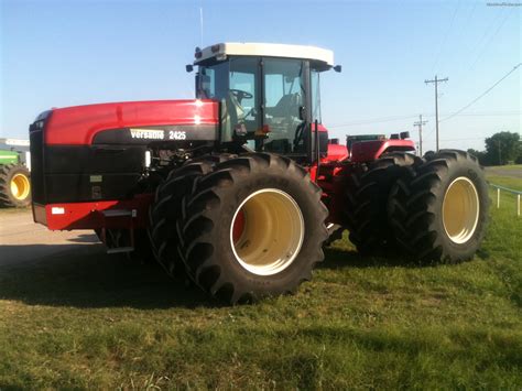 Versatile 2425 Tractors Articulated 4wd John Deere Machinefinder