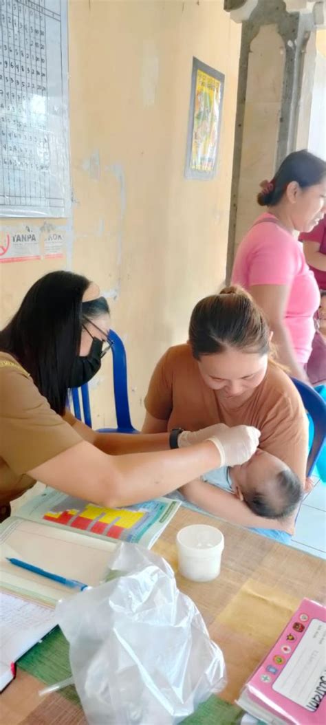 Kegiatan Posyandu Balita Di Banjar Dinas Labak Desa Anturan Pada Bulan