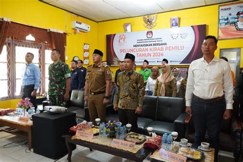 Wakil Bupati Kapuas Hulu Hadiri Kegiatan Peluncuran Kirab Pemilu Tahun