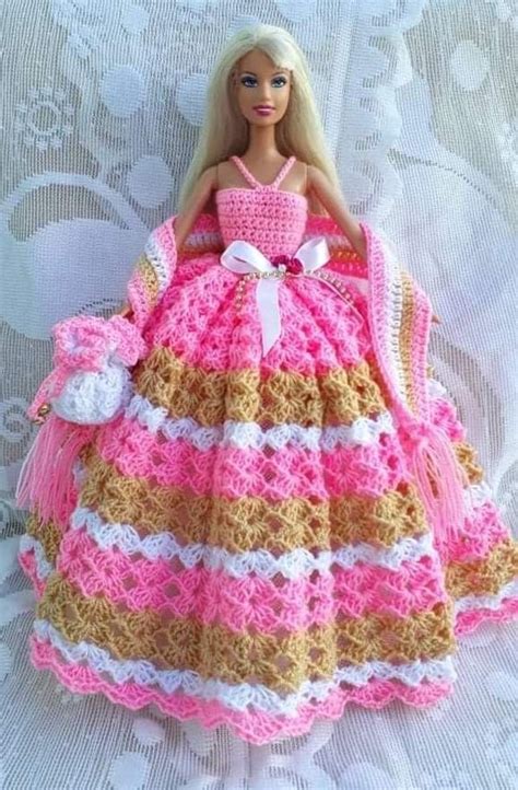 Pin On Roupas Boneca Crochet Doll Dress Barbie Crochet Gown Sewing Barbie Clothes