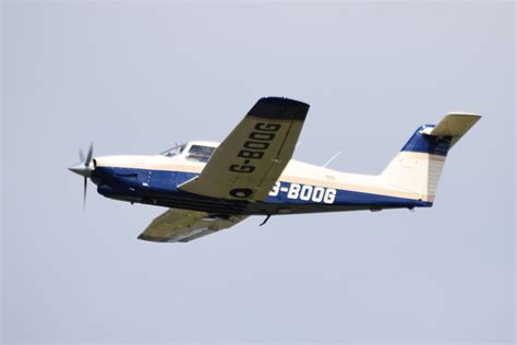 G BOOG Piper PA 28 Turbo Arrow IV Lee On Solent Graham Tiller Flickr