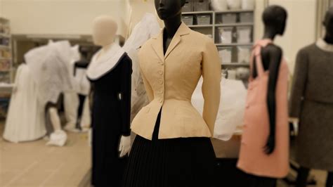 Chia sẻ 57 về dior bar jacket history hay nhất Du học Akina