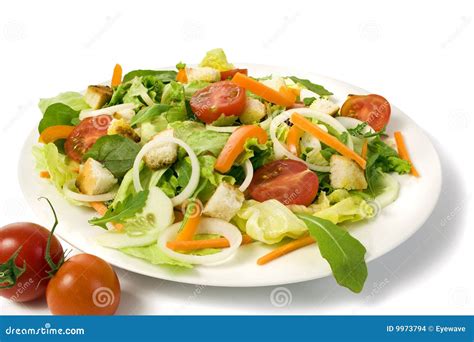 Salada Fresca Do Jardim Em Uma Placa Isolada Foto De Stock Imagem De