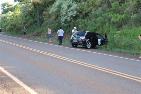 Saída de pista após uma ultrapassagem malsucedida na BR 468 entre Bom