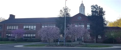 Lowell Elementary School