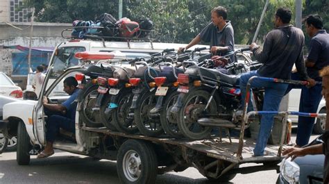 Karachiites Finally Get Some Relief From Parking Mafia