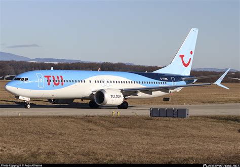 G TUMK TUI Airways Boeing 737 8 MAX Photo By Ruby Alllesina ID