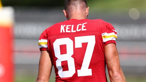 Chiefs Te Travis Kelce Hyperextends Knee In Practice Hot Sex Picture