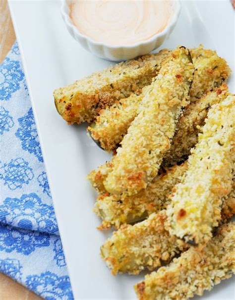 Spicy Baked Fried Pickles With Sriracha Ranch Dip