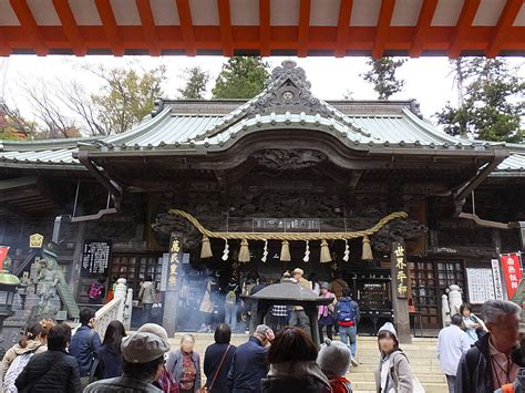 Hatsumode In Tokyo New Year Temple And Shrine Visits