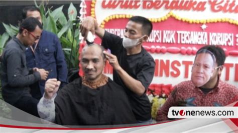 Novel Baswedan Hingga Abraham Samad Cukur Rambut Hingga Gundul Atas