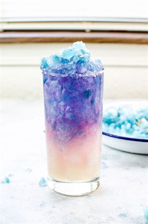 Color Changing Galaxy Lemonade Slushie There S No Food Coloring In