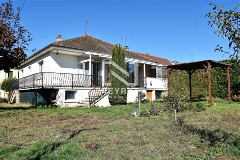 Maisons à vendre à Saint Yan entre particuliers et agences