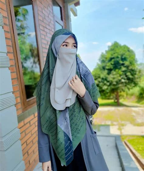 Pin By Suci Ramadhany On Quick Saves Muslim Women Fashion Muslim Fashion Hijab Hijabi Girl