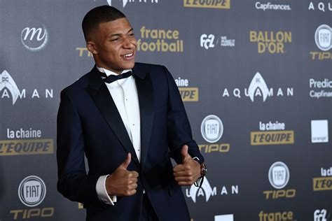 Trophée Kopa : Mbappé prend date pour l’avenir - Ballon d'Or - Football