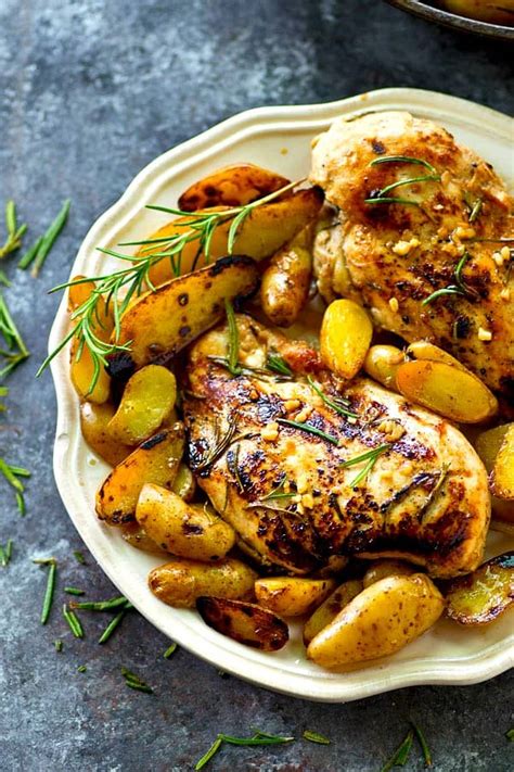 One Pot Rosemary Garlic Chicken And Fingerling Potatoes