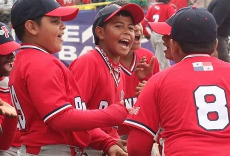 Panamá vence a Costa Rica FEDEBEIS