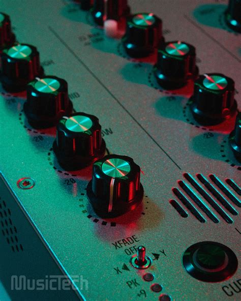 MasterSounds Valve MK 2 Is A Beautiful Rotary Mixer For DJs Daring To