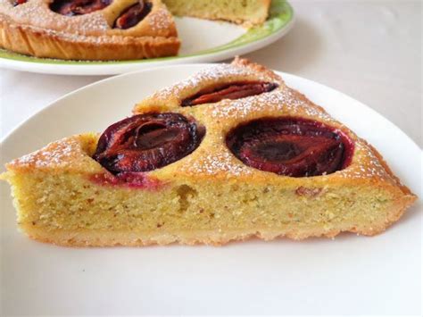 Tarta Z Kremem Pistacjowym Ze Liwkami La Grande Piccola Cuoca