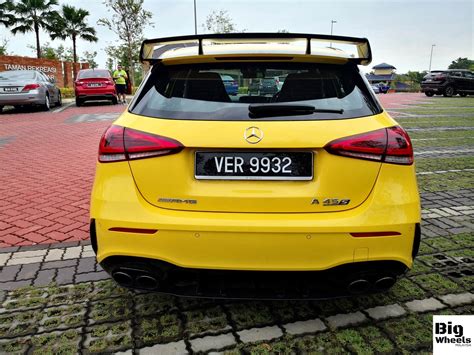 Review 2020 Mercedes Amg A45s Edition 1 Striking The Right Balance