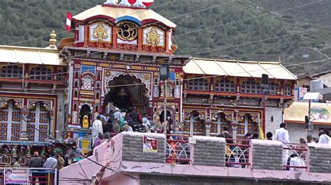 Badrinath Temple Garhwal Timings History Guide And How To Reach