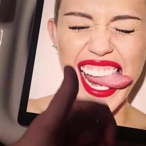 Miley Cyrus Cum Tribute Free Man Porn 8b Xhamster Xhamster