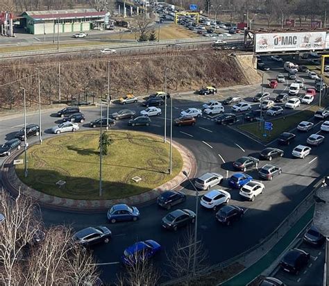 Trafic Blocat La Podul Viilor Curierul Zilei