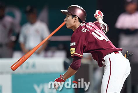 신인 최다안타 신기록 넥센 이정후 내게 큰 의미 될 것 같다