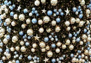 christmas tree decorations    christmas tree flickr