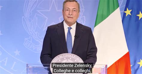 Draghi a Zelensky L Italia continuerà a sostenere l Ucraina la lotta