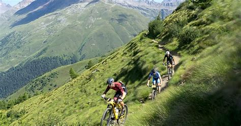 BIKE Transalp 2021: Etappe 4 zum Nachfahren: Höhepunkt der Tour | BIKE